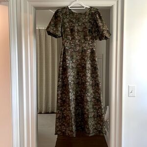 Hill House Home green leaf motif print dress